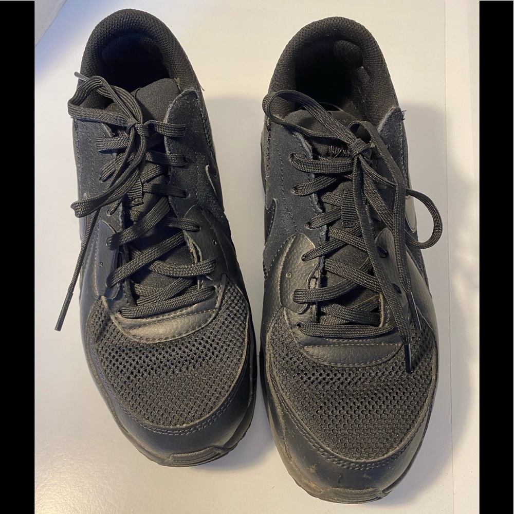 Men’s Naik sneakers